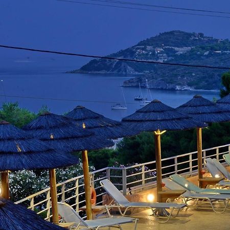 Hotel Magda Agia Marina  外观 照片