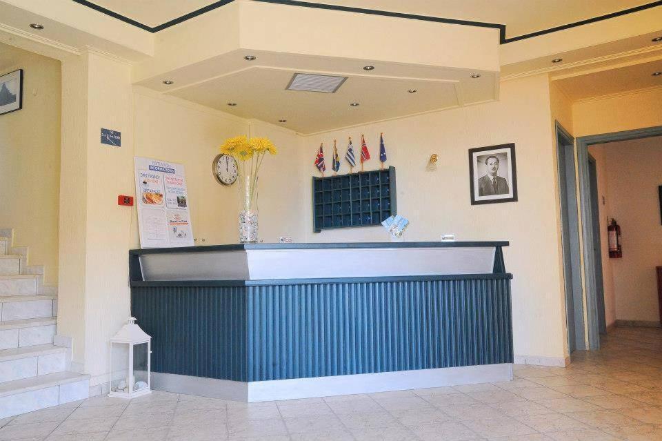 Hotel Magda Agia Marina  外观 照片