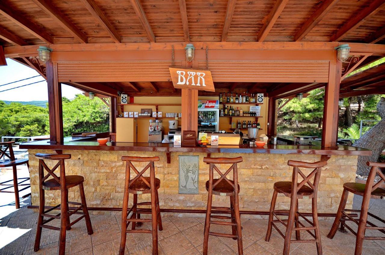 Hotel Magda Agia Marina  外观 照片