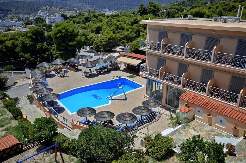 Hotel Magda Agia Marina  外观 照片